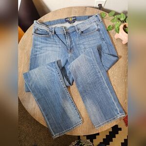 Lucky Brand Classic Blue Denim Jeans‎